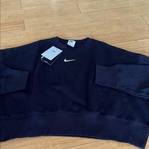 Nike Women NWT Black Oversized Crop Sweater Long Sleeve Crewneck XS